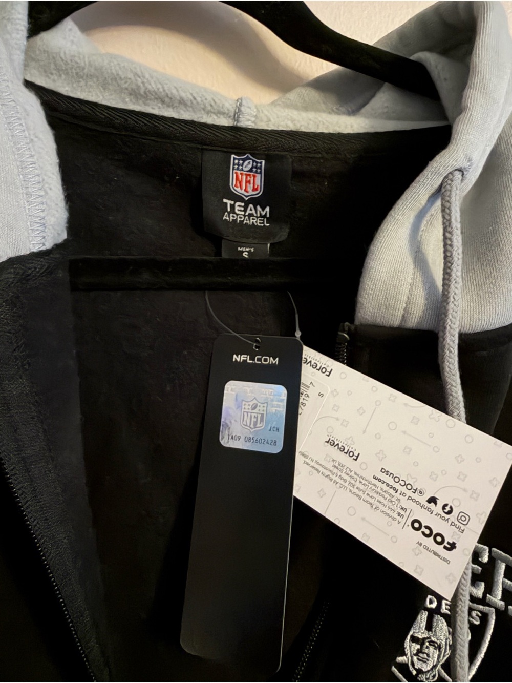 NFL Raiders Team Apparel Zip Hoodie - Picture 3 of 3